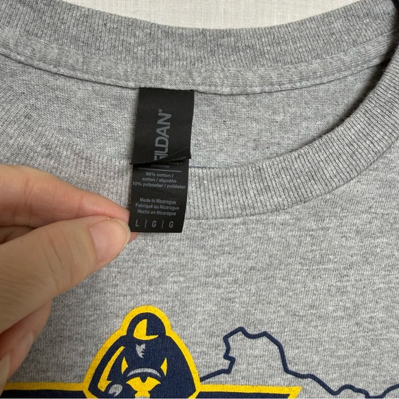 Murray State University Aunt Graphic T-Shirt | Gray | Size L - Picture 4 of 5